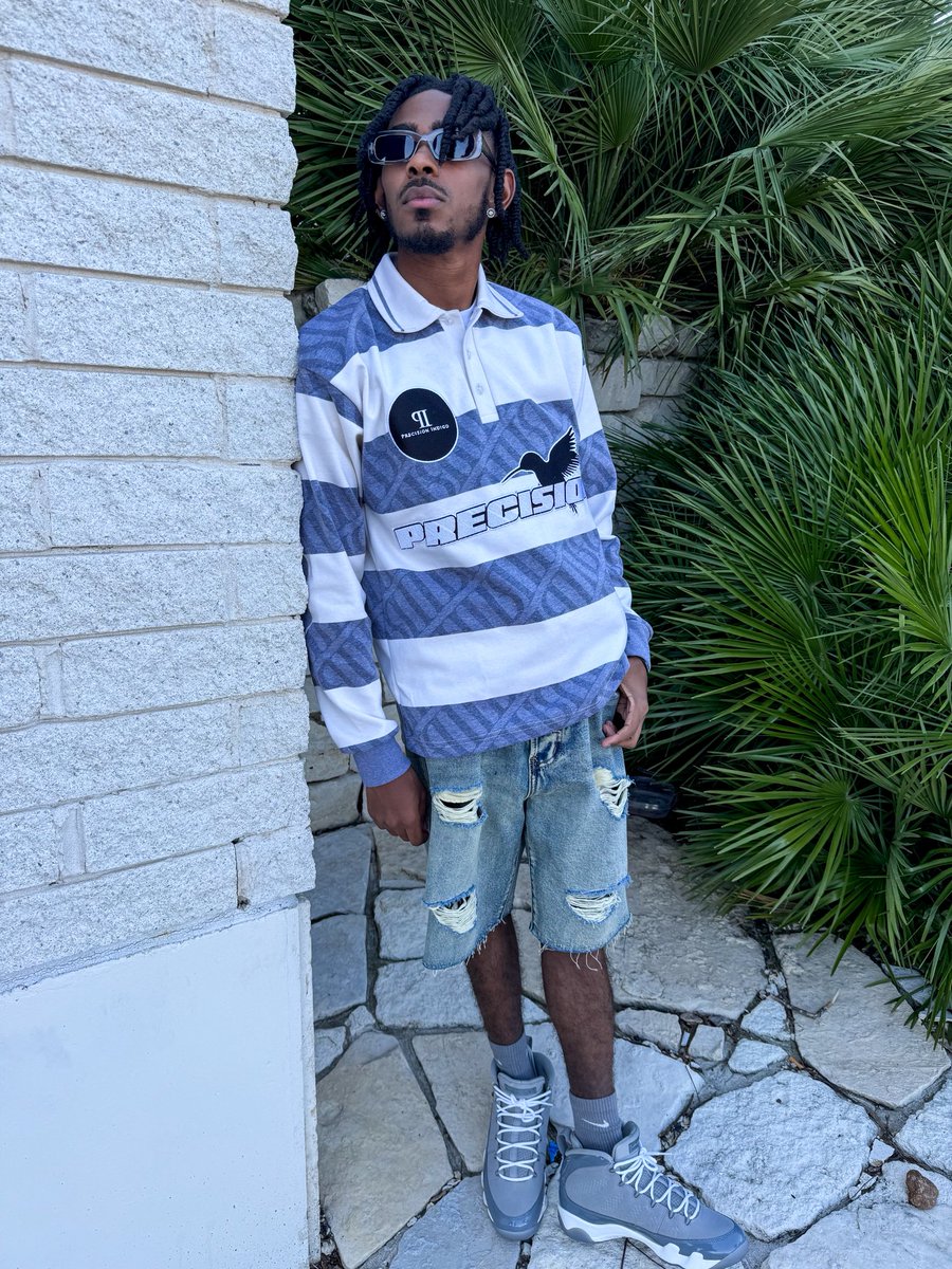 PrecisionSmitty's tweet photo. I just keep proving to myself that im made for it🫰🏽💯
[CLOTHES BY ME] • #PrecisionIndigo #BackForEverything
•
The ‘Clarity Precision’ Collection V1 - Soon🤫 https://t.co/1XwPqEyk1Y
