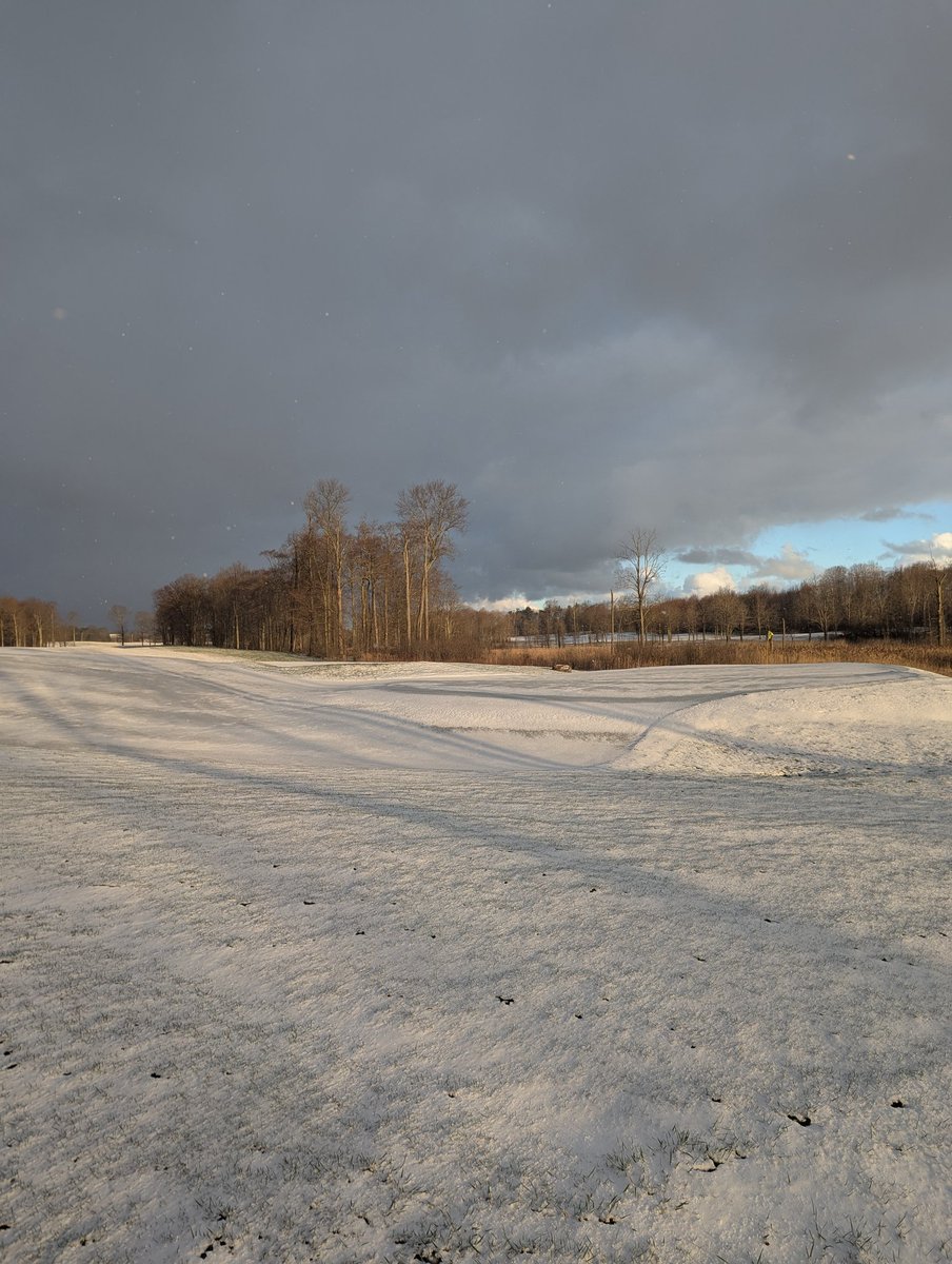 Sand Ridge Golf Club Grounds tweet media
