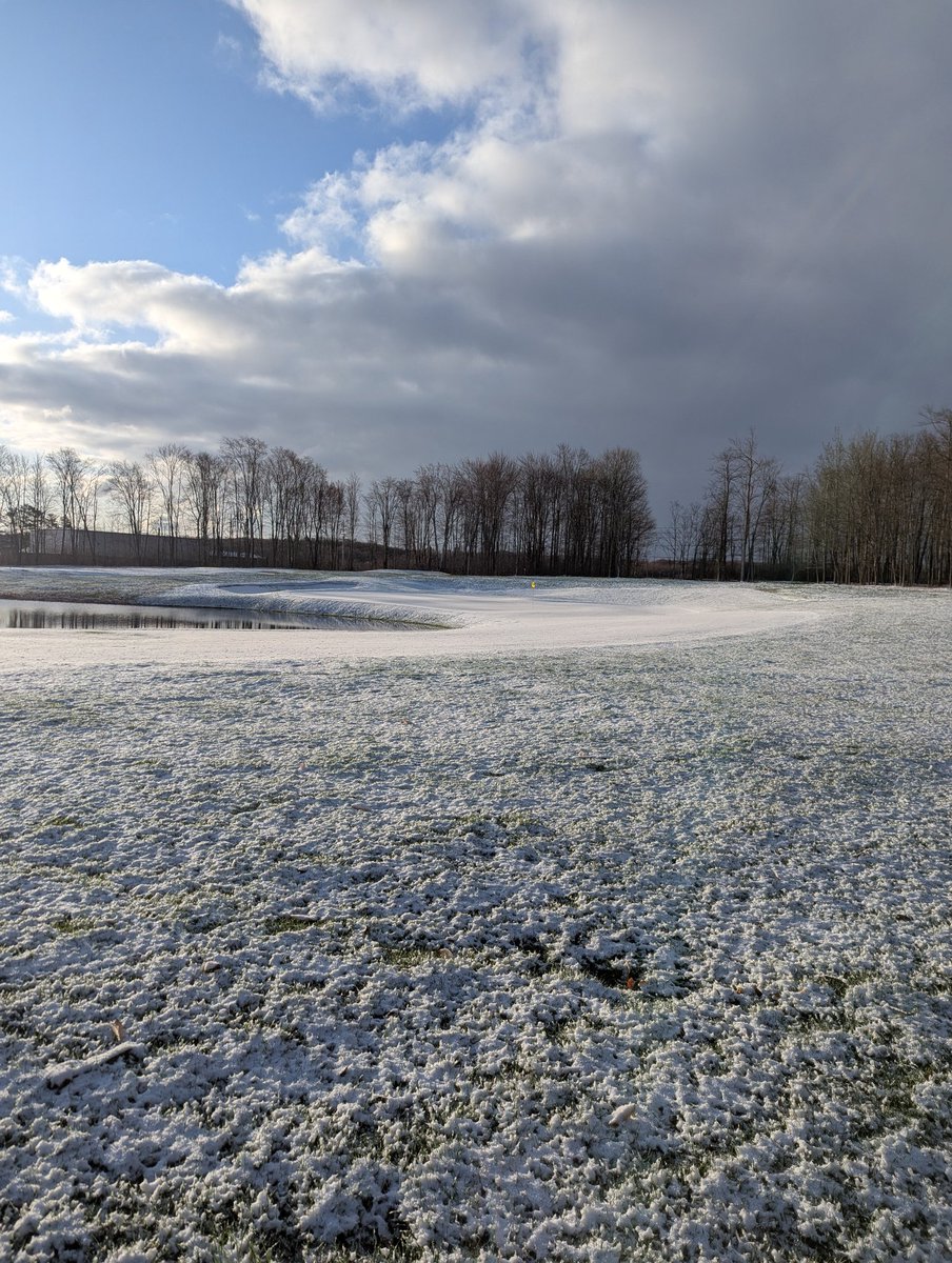 Sand Ridge Golf Club Grounds tweet media