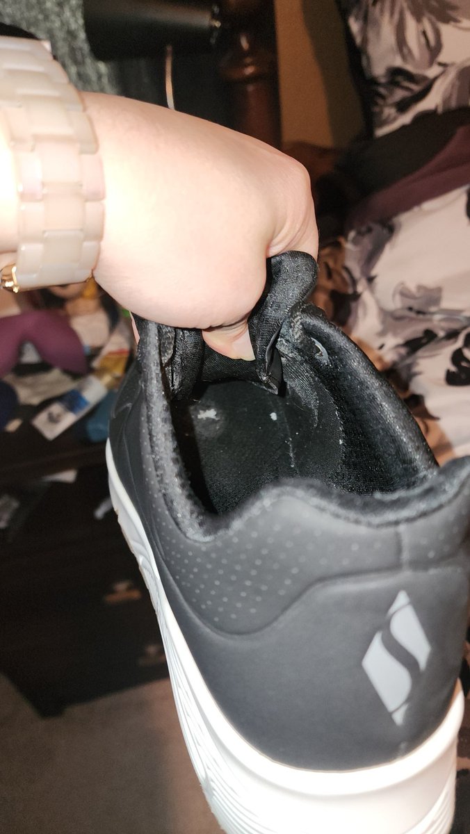 trishawendorf's tweet photo. @SKECHERSUSA haven't had these a few months &amp; the sole on the inside has a giant hole. Not the first pair of Sketchers this happened too. Won't be buying Sketchers again. https://t.co/SE90jAWlXO