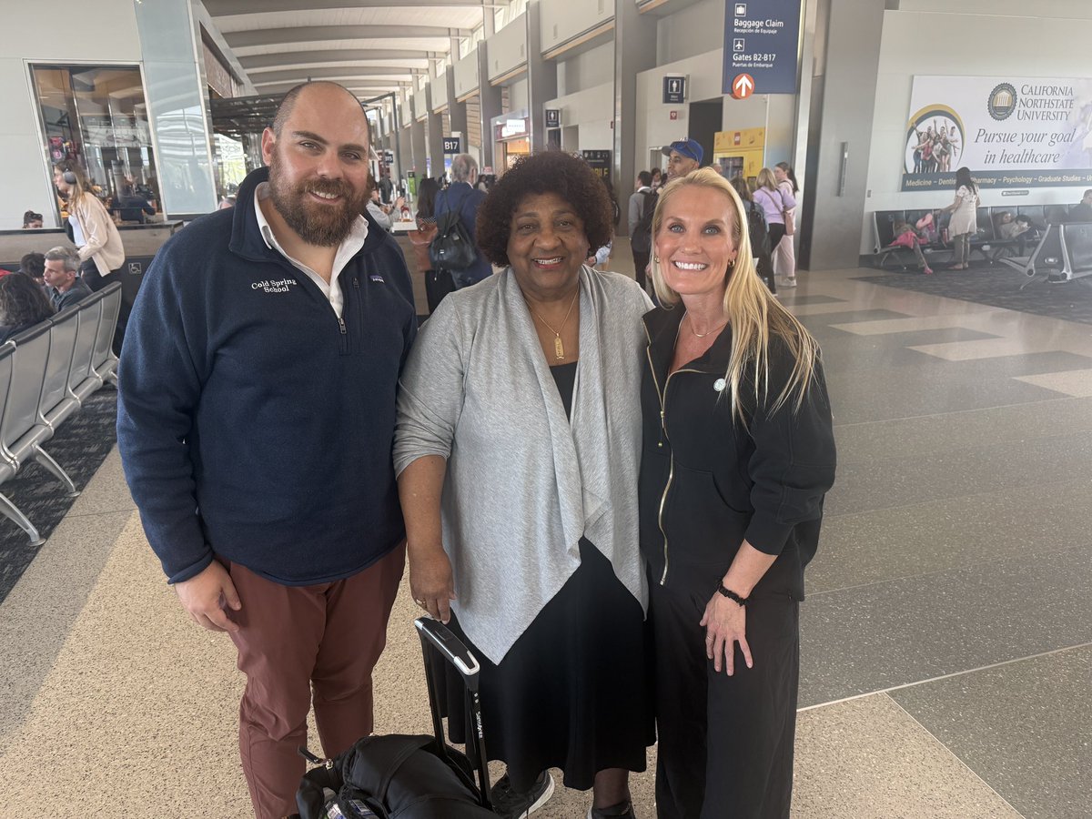 alzina_amy's tweet image. Incredible honor to meet CA Secretary of State Dr. Shirley Weber at the Sacramento airport—such an inspiration! Even better to share the moment with SSDA State Board Member of the Year Mike Marino!
#SSDA #EducationLeadership #ColdSpringSchool
