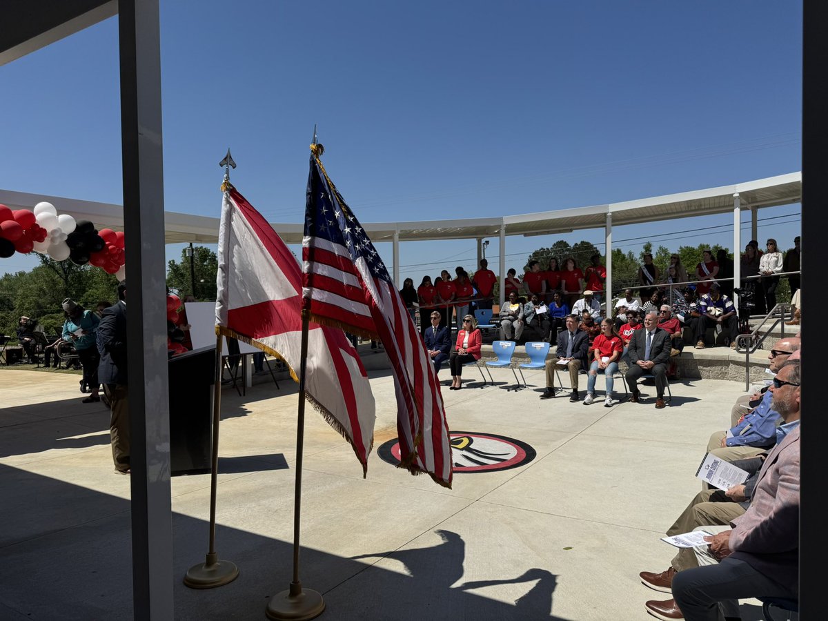 Eric Mackey (@egmackey) on Twitter photo #ALBOE Member <a href="/TracieHWest3/">Tracie West</a> and I joined <a href="/OzarkCityEagles/">Ozark City Schools</a> Superintendent Reeivice L. Girtman along with local dignitaries and community members for the ribbon cutting ceremony for Career Exploration Center at D.A. Smith Middle School #ALBOE Member <a href="/TracieHWest3/">Tracie West</a> and I joined <a href="/OzarkCityEagles/">Ozark City Schools</a> Superintendent Reeivice L. Girtman along with local dignitaries and community members for the ribbon cutting ceremony for Career Exploration Center at D.A. Smith Middle School