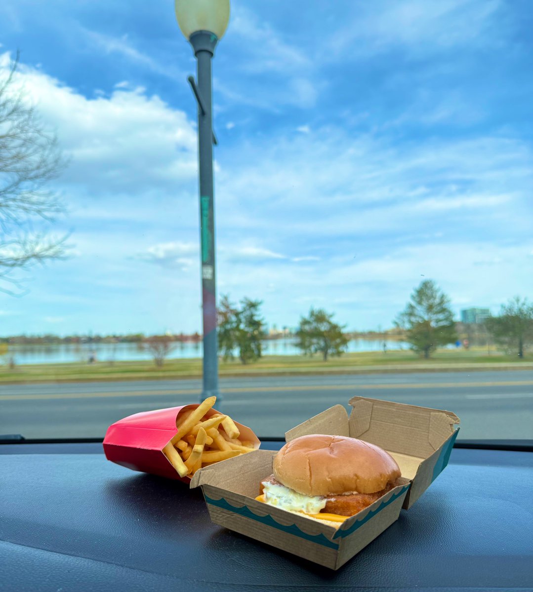 Filet0xFish's tweet image. Don’t forget to eat your daily fish and get LONG in the market $MCD 🐠