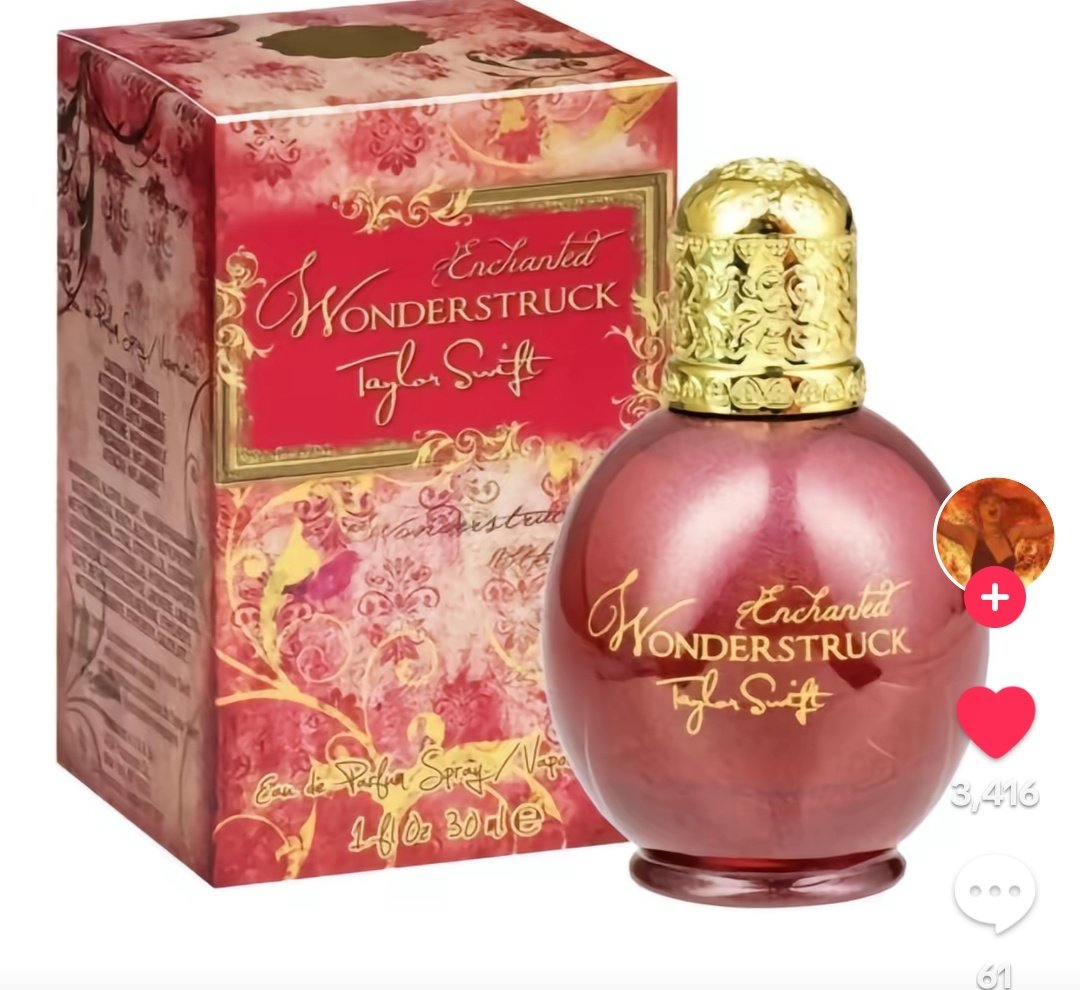 opheliaasoty's tweet photo. será que esses perfumes ainda estão em linha??? https://t.co/iwPXAhLVSm
