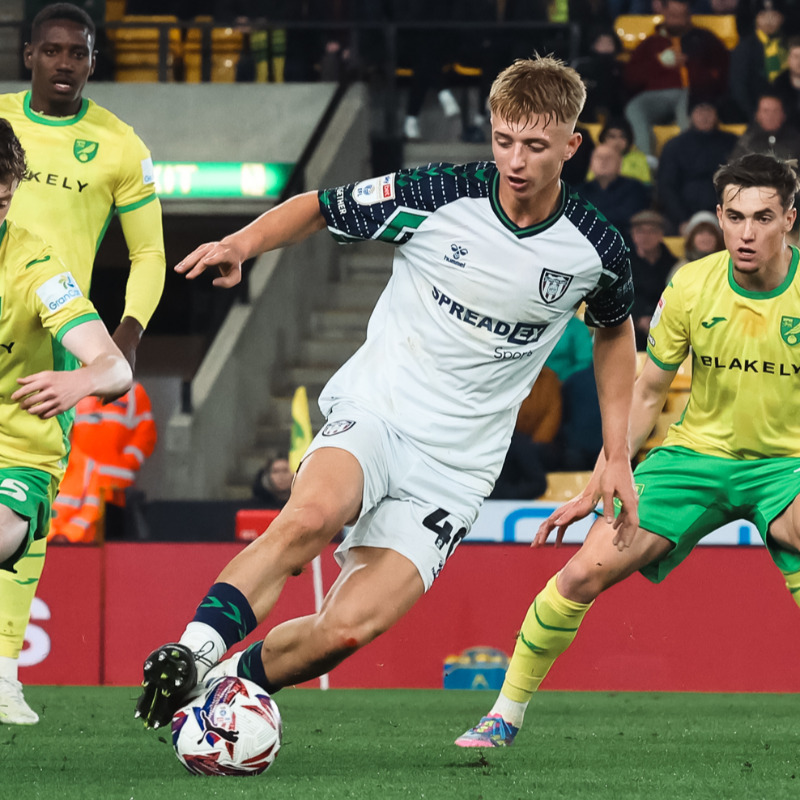 SunderlandAFC's tweet photo. 🎓 Eight academy graduates were involved in last night's draw with Norwich City whilst five played a part in the game. 

The Academy of Light shining through yet again 🌟