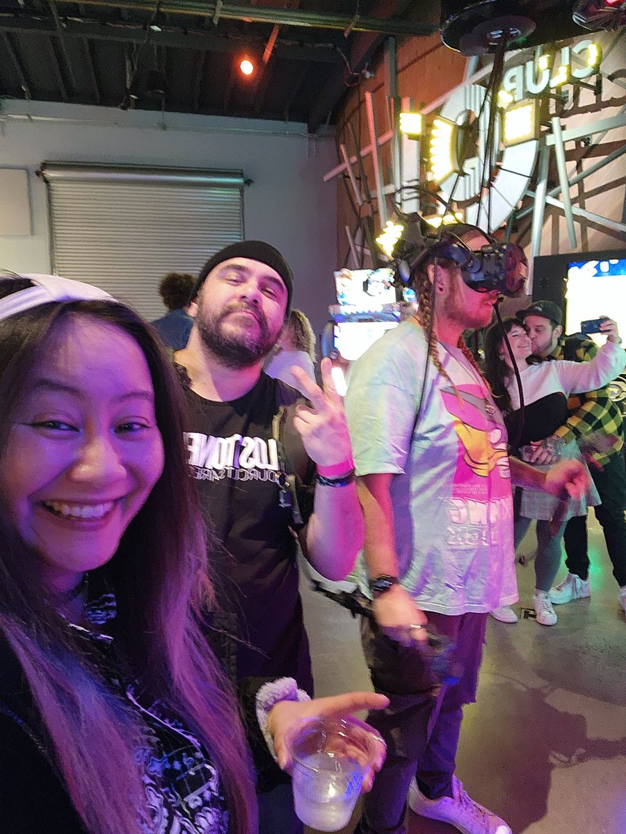 MerdreaStar's tweet image. ❤️ Happy Burfday @FiendOcular 🎂