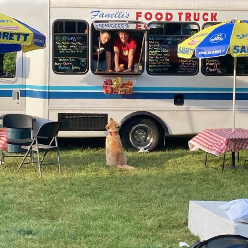 patron_pass's tweet photo. 🚨 Hudson Valley’s biggest food truck fest is coming June 21!
📍 Barton Orchards
🎵 Live music 2–8PM
🍜 Try Thailicious pad Thai
🌅 Stay for the orchard sunset
🎟️ Details: https://t.co/mcxCZvXAmI
#HVFoodie #FoodTruckFestival #UpstateNY #SummerVibes https://t.co/Mmr5hkCplN