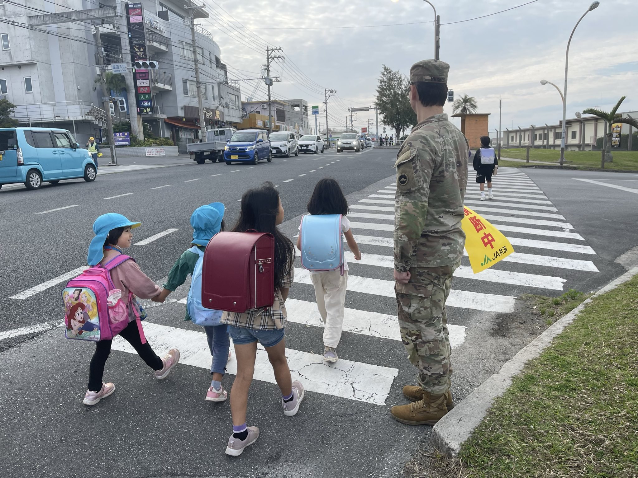 定番の冬ギフト 在日米軍司令部(USFJ) on X:  その他