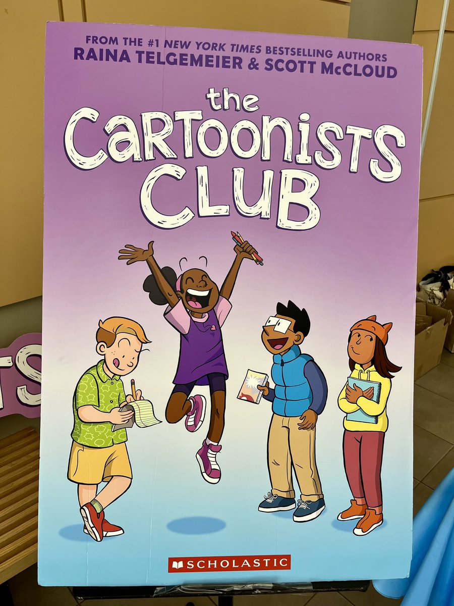 DecaturBulldogs's tweet image. Another inspiring day at DHS! We partnered with Little Shop of Stories to host Raina Telgemeier &amp;amp; Scott McCloud, co-authors of The Cartoonists Club.

They emphasized the power of pairing storytelling and visuals to build community, spark connection, and support one another! 📚📕