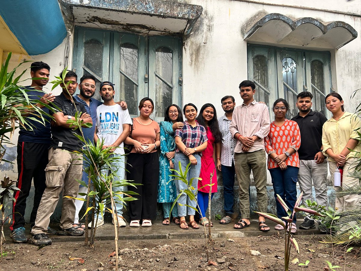 CHS1979_NBU's tweet photo. Professors, students, research scholars &amp; staff at Centre for Himalayan Studies united to clean our garden &amp; plant new life, inspired by Shri Amrendra Pandey’s vision. Creating an Oxygen Garden for a greener tomorrow! 🌱💚 #NBUGreenRevolution #WEARECHS https://t.co/NKJh3QkHwN