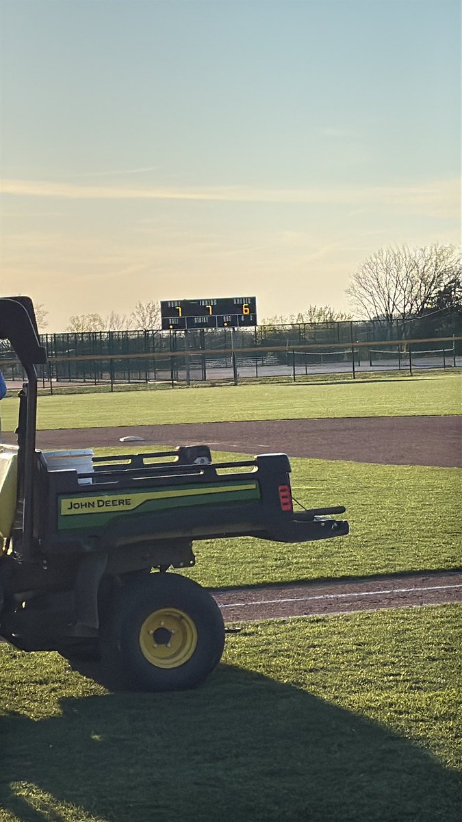 Wild Pitch <a href="/NPGrizzBaseball/">North Point H. S. Grizzly Baseball</a> WIN WIN WIN!! Wow what an ending!!