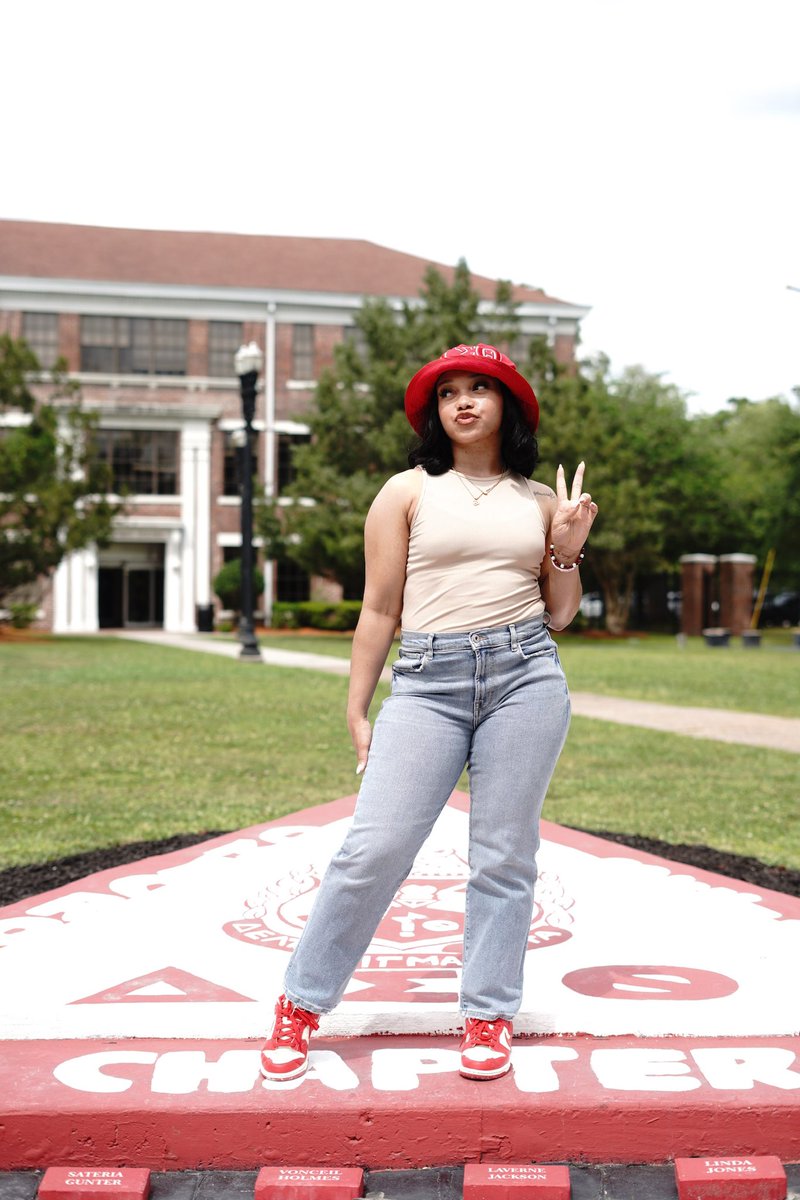 Blesseth tweet media