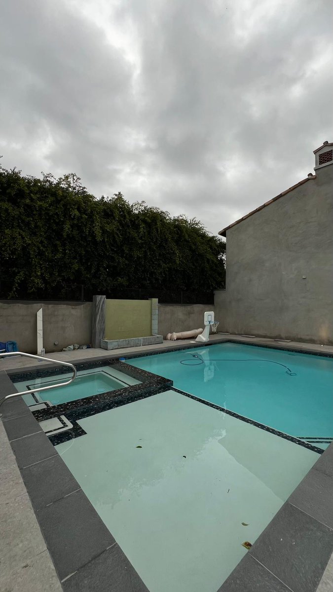 GreenTechRemo's tweet image. 🌞🏊‍♂️ Summer’s coming! Upgrade your backyard with a custom pool from Green Tech Remodeling &amp;amp; Design, featuring a relaxing waterfall! 🌊 DM us for a free consultation! #PoolGoals #WaterfallFeature #SummerReady #GreenTechRemodeling