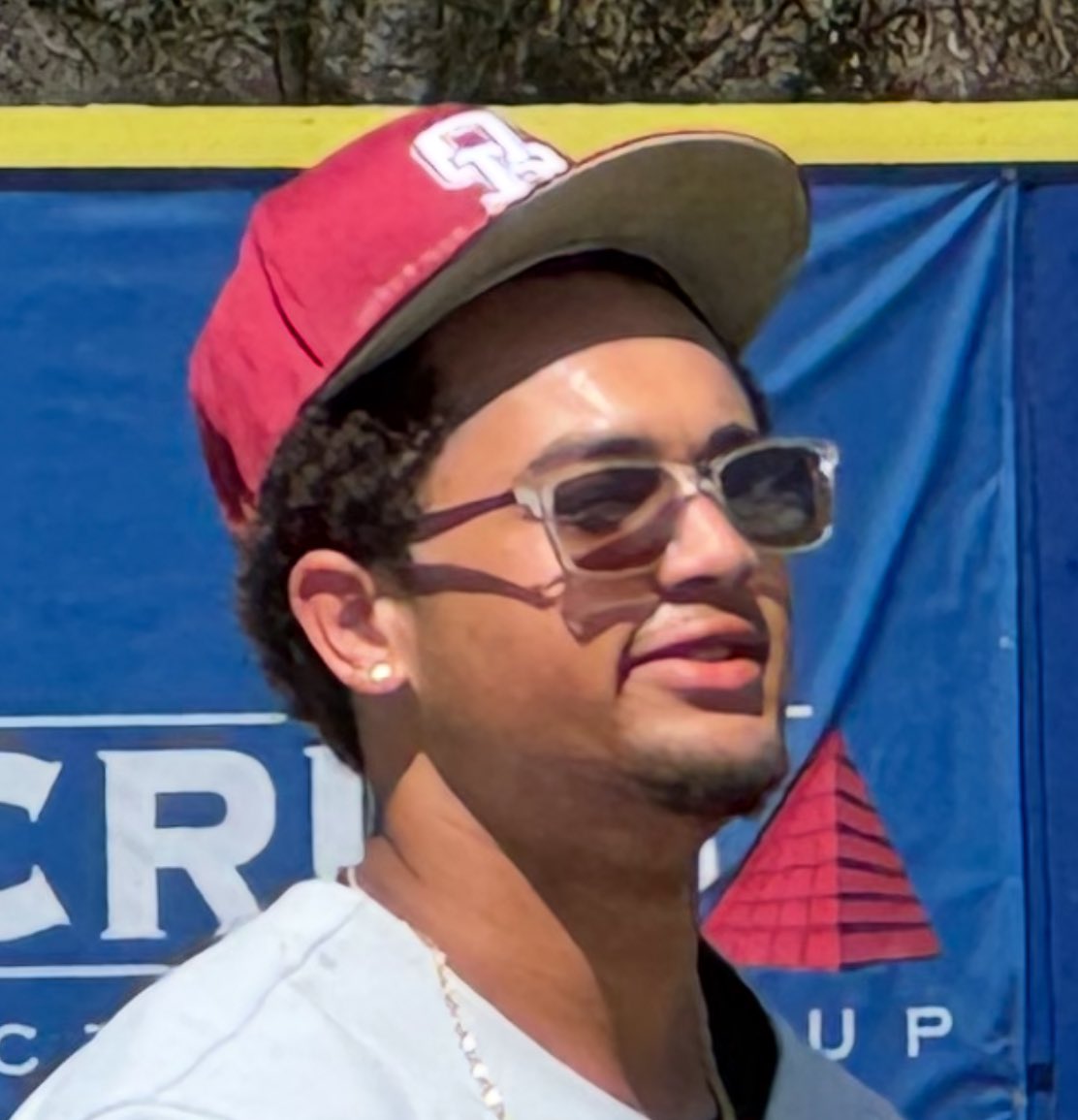 Oak Ridge breaks through with a single run in the fifth inning when <a href="/Mikee_865/">Michael Teasley</a> (Mikee Teasley ) singled in <a href="/Whit_Renegar5/">Whit Renegar</a> who had tripled. 1-0
Wildcats over Central. Kam Welch is on the mound for the Wildcats.