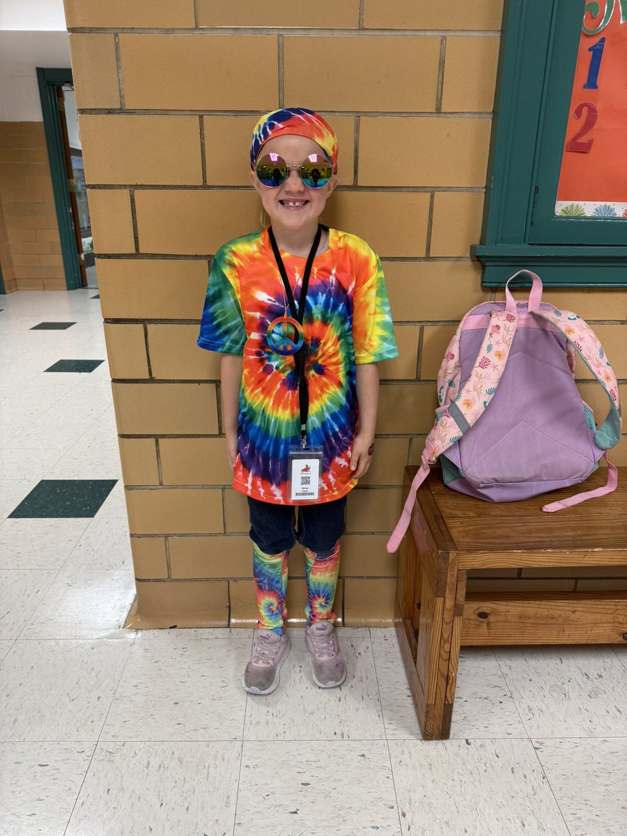 FairOaksHCPS's tweet image. Rainbow and Tie-Dye Day: Keep our colors going. #Attendancematters #GrowingGreatness