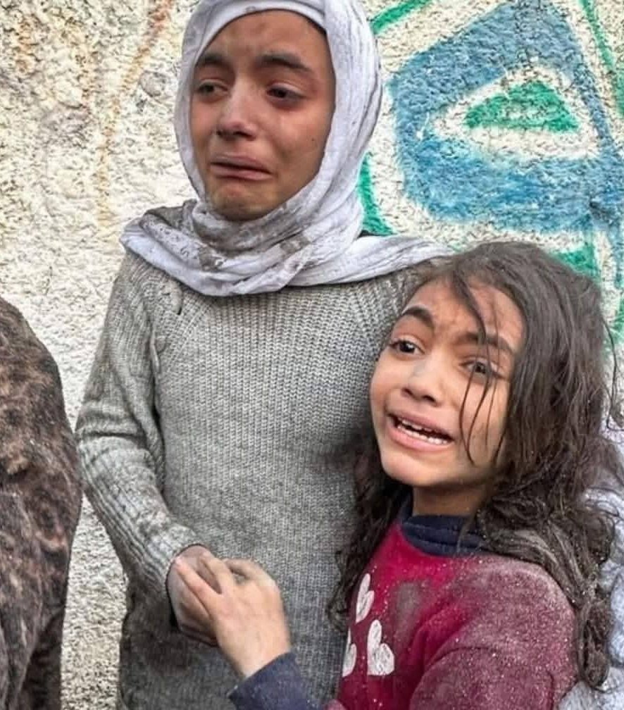 Yalnız olsanız bile onlardan Gazzeden, bahsetmekten yorulmayın 🥺