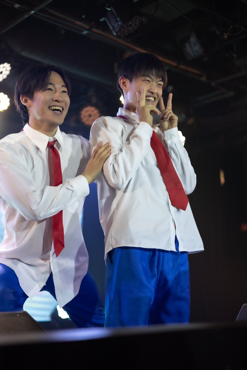 1も2もかわいいかったね〜‼️
やっぱり1人より2人いるのが嬉しい🙌

#showdiner #sdn_now #akibaカルチャーズ劇場 #dancer  #秋葉原 #Akiba #ショーダイナー #アキバスクランブル  #ダンス #ダンサー #強火エンタメ軍団