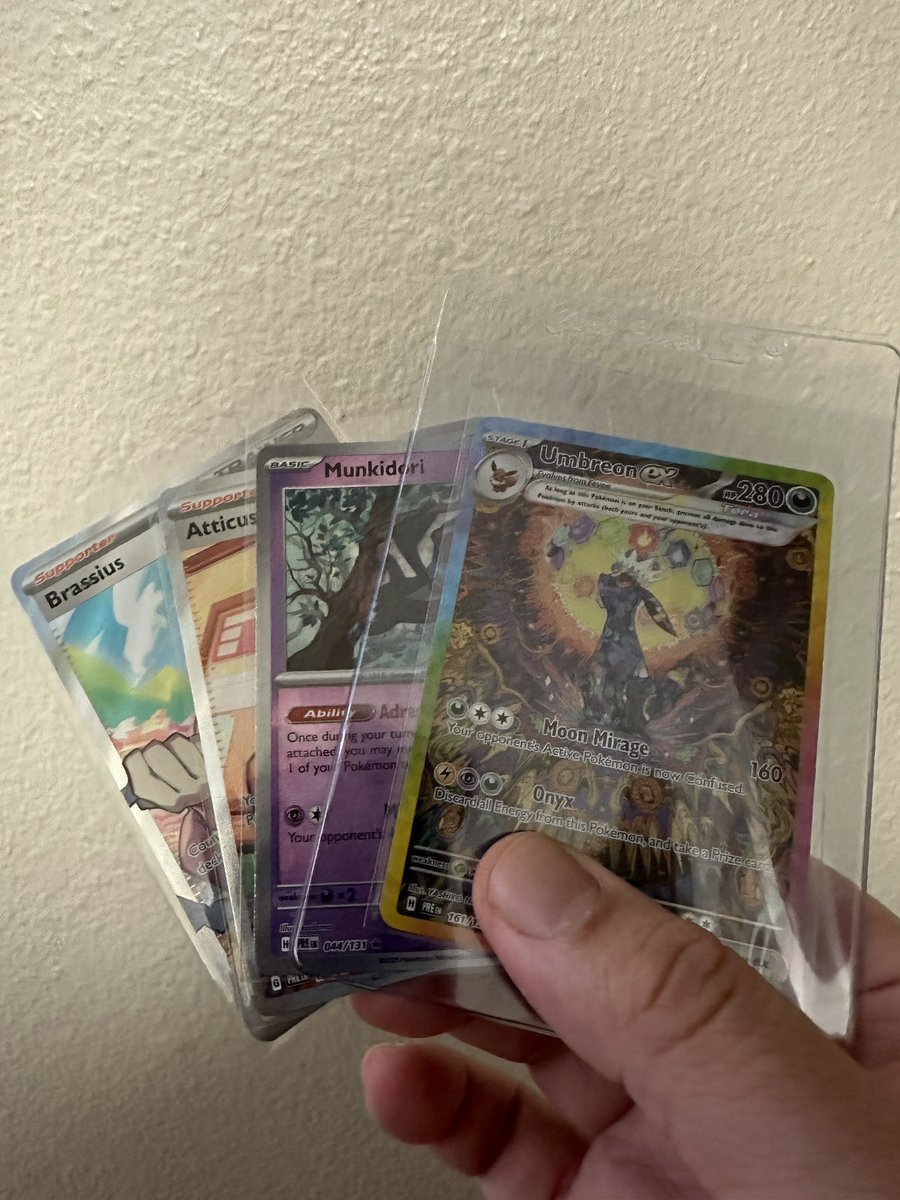 waddapnaz's tweet photo. @StevenxTCG I got this https://t.co/VPAlBgounl