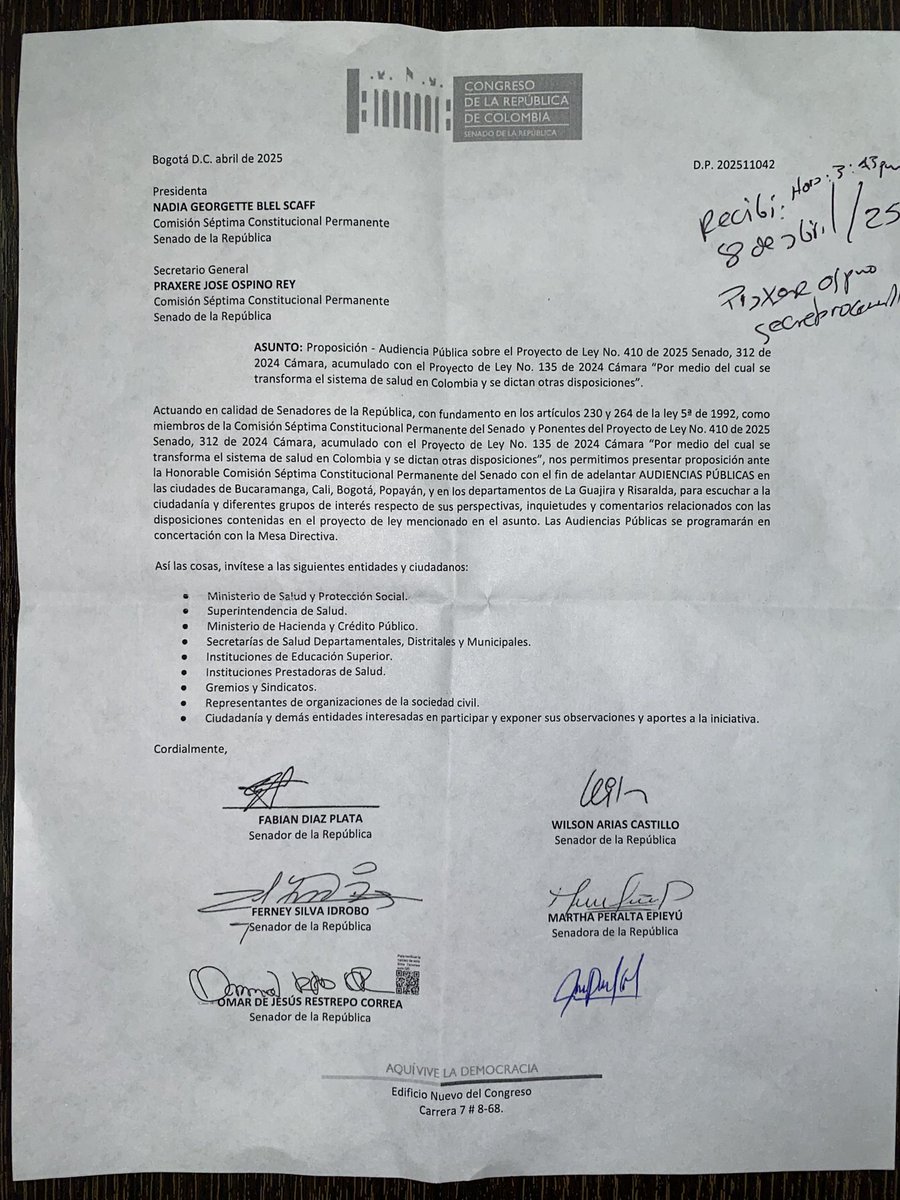 marthaperaltae's tweet photo. Apoyamos y firmamos la proposición radicada en Comisión Vll de Senado, que propone que se realicen audiencias públicas sobre la Reforma a la Salud en varias ciudades del país como Bucaramanga, Cali, Bogotá, Popayán y los Departamentos de La Guajira y Risaralda.

Vamos a construir juntos la Reforma a la Salud que necesitan los Colombianos, seguiremos escuchando a todos los sectores poblacionales más vulnerables y afectados por esta crisis del sistema de salud en el país que viene de décadas atrás.

Mantendremos como siempre nuestra disposición de dialogar, consensuar y escuchar todas las voces.