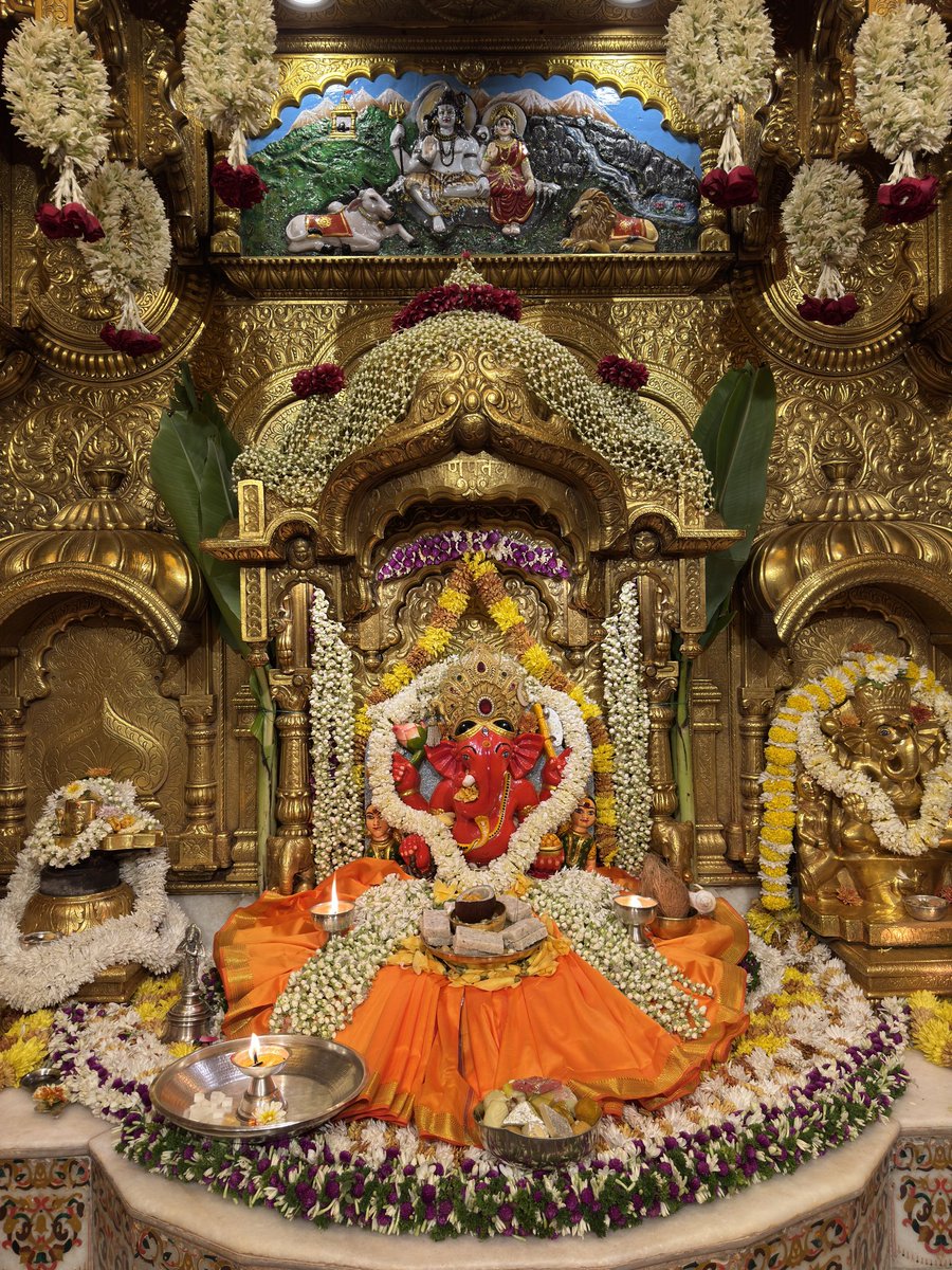 SVTMumbai's tweet photo. 🙏 गणपती  बाप्पा मोरया 🌺मंगलमूर्ती मोरया 🙏०९/०४/२०२५
🙏Ganapati Bappa Moraya 🌺 Mangalmurti Moraya  🙏09/04/2025 https://t.co/8KkYQ7g9l9