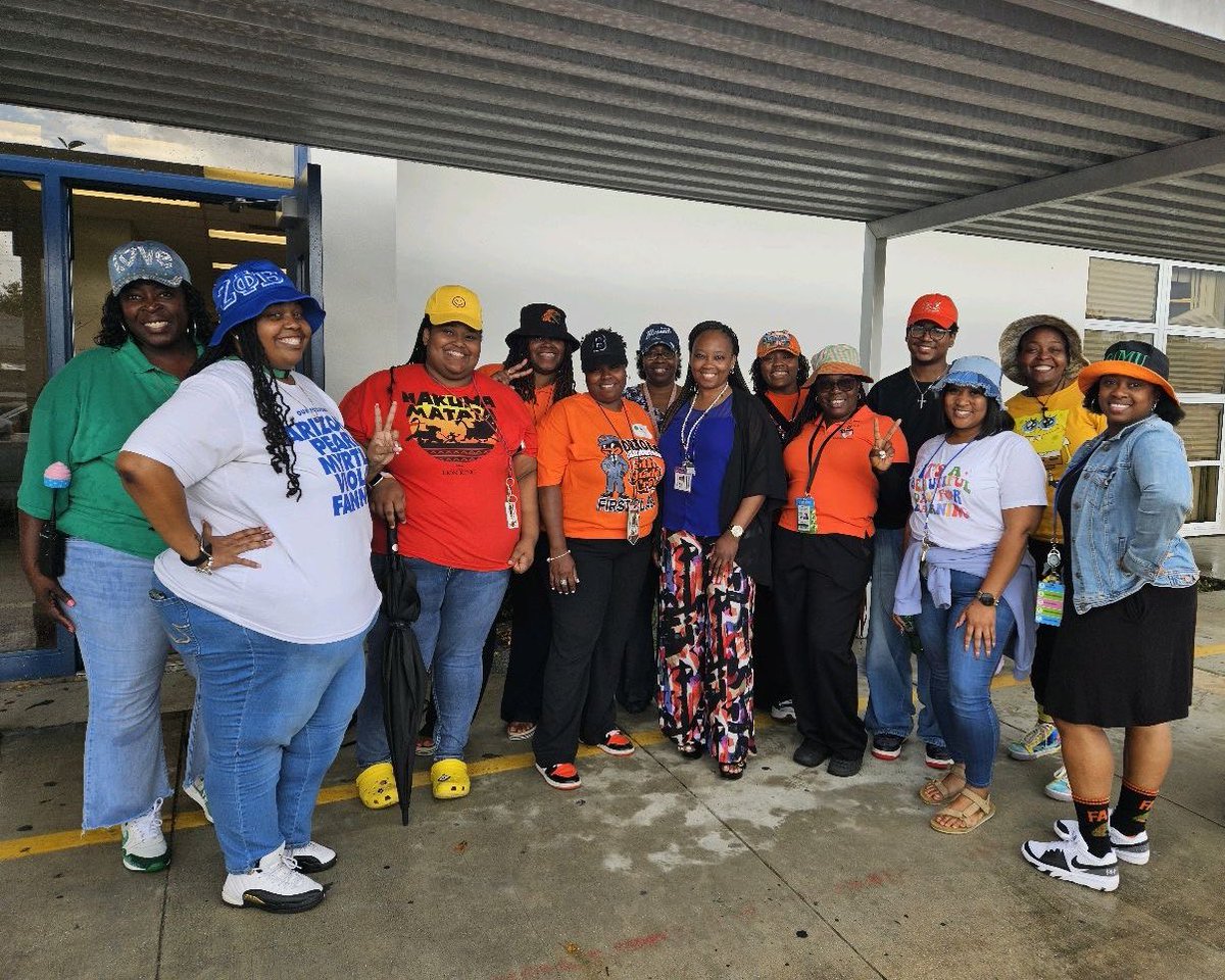 Oriole Elementary (@orioleelem) on Twitter photo Our AP has us covered. “HATS OFF” to Ms. Bolden for being an awesome Assistant Principal and leader to us all. Happy Assistant Principal’s Week. <a href="/BCPSLeadership/">BCPS Leadership</a> <a href="/browardschools/">Broward Schools</a> Our AP has us covered. “HATS OFF” to Ms. Bolden for being an awesome Assistant Principal and leader to us all. Happy Assistant Principal’s Week. <a href="/BCPSLeadership/">BCPS Leadership</a> <a href="/browardschools/">Broward Schools</a>