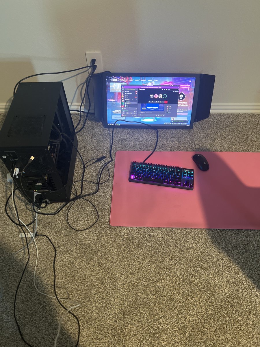 dude this is how i gotta play eval like wtf man
