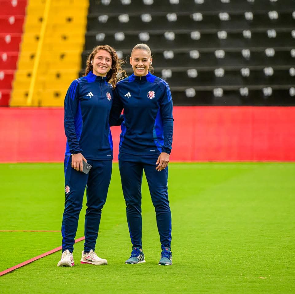 ¡¡HOY JUEGA LA SELECCIÓN FEMENINA MAYOR!! Se miden en el segundo juego amistoso ante Ecuador, en el Morera Soto, a las 7:00 pm y será transmitido por Canal 11 y <a href="/tdmascrc/">TD Más</a> 🇨🇷❤️🖤

📸: <a href="/fedefutbolcrc/">FCRF 🇨🇷</a>