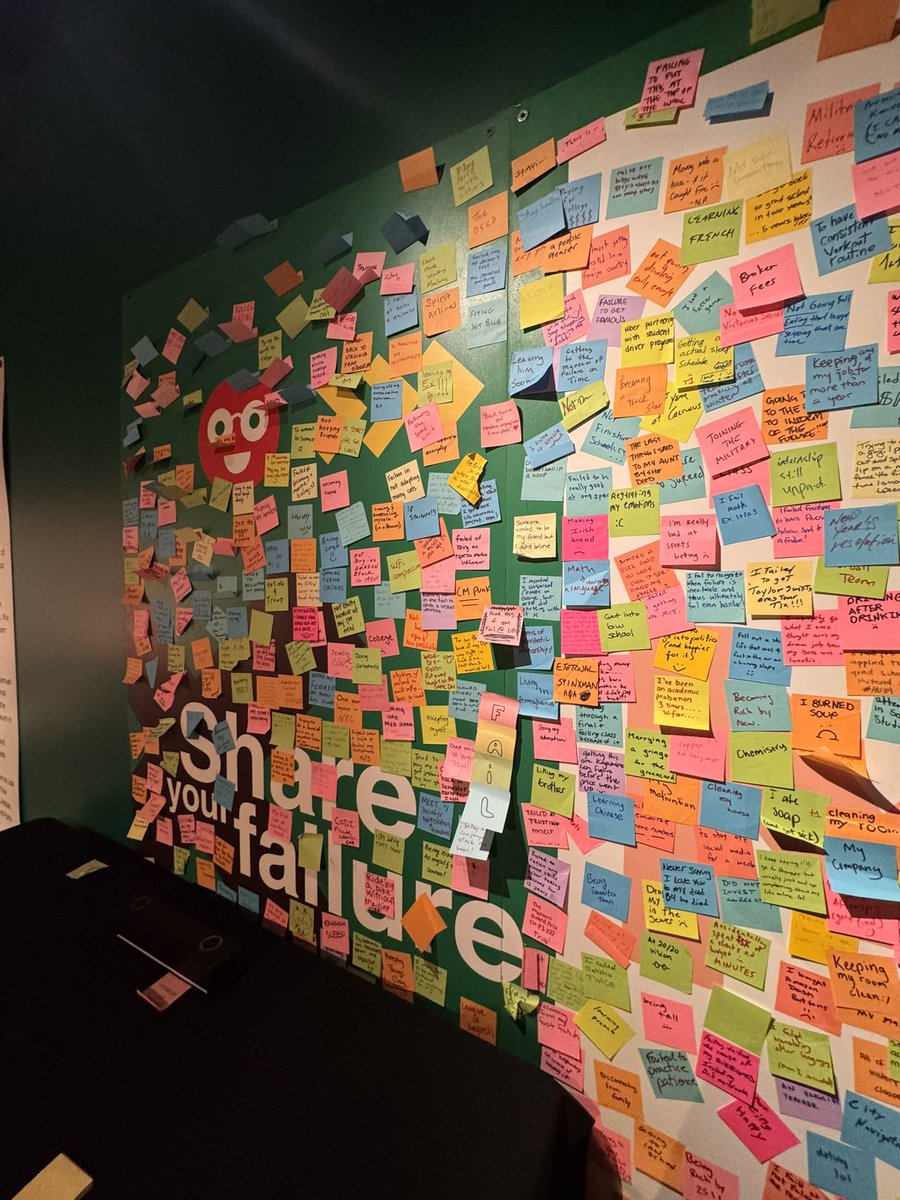 andresra's tweet photo. Got a sneak peak at the #MuseumofFailure by #SEEGlobal set to open soon in SF. I found it hilarious and educational, like stepping into a world of forgotten and shelved things big and small. SF is still a town of builders so this pop-up museum fits right in! https://t.co/pI7cACerg3
