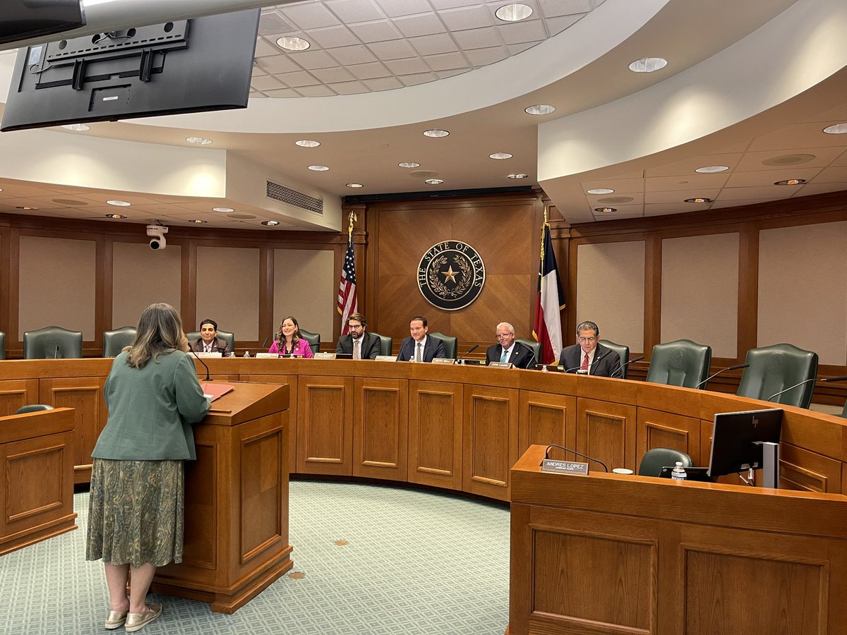 RepLongoria's tweet photo. Today, I chaired the Workforce Subcommittee, and we heard a number of bills that impact Texas's economy. 

From protecting injured first responders to creating workforce development programs, we're working hard to keep Texas the best state for employers and employees. 
#txlege https://t.co/3j1rAljXwp