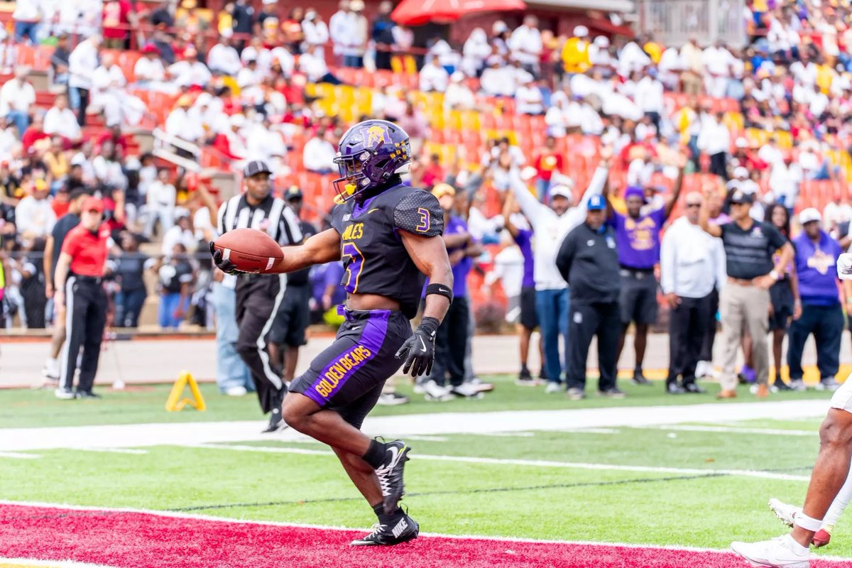 BGoat21's tweet photo. #AGTG I’m blessed to have received my third d2 offer from Miles College!
@coachcdudley @Ski_Axel @JUCOFFrenzy https://t.co/VMOOrjKnRg