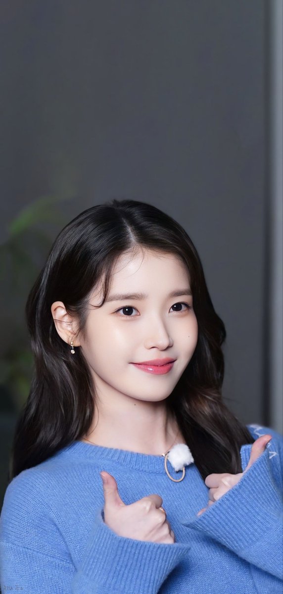 아이유시
폭싹 속았수다 비하인드 
mobile wallpaper-8
#아이유 #IU #폭싹속았수다 #WhenLifeGivesYouTangerines