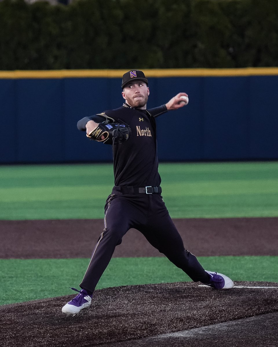 NUCatsBaseball's tweet photo. Three up, three down in the eighth!

E8 | NU 8, ND 7 https://t.co/t2PXq2gszZ