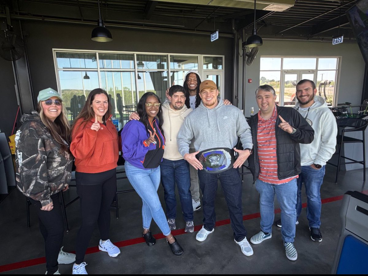 Cody Cain tweet media