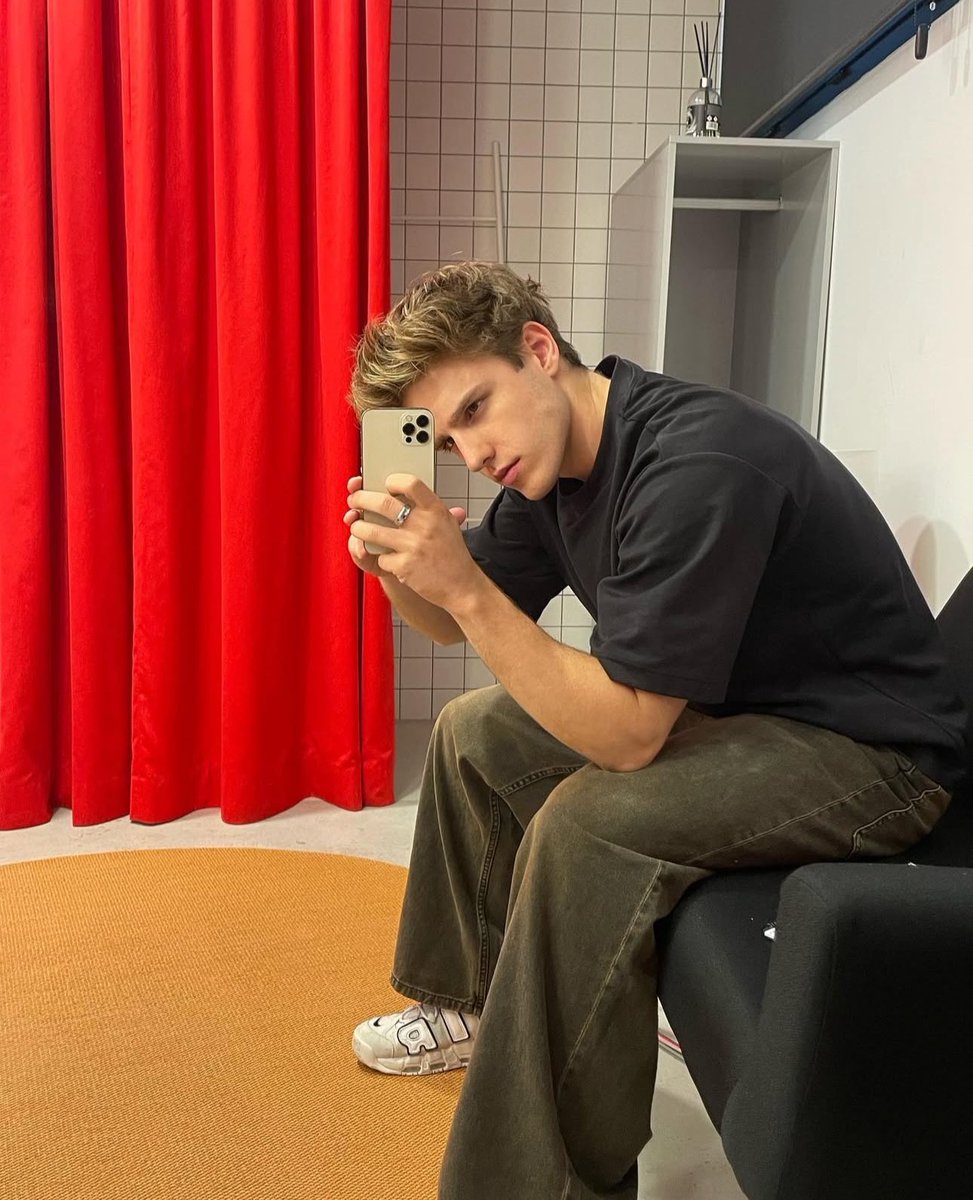 𝗛𝗬𝗣𝗘𝗥𝗜𝗢𝗡. tweet media