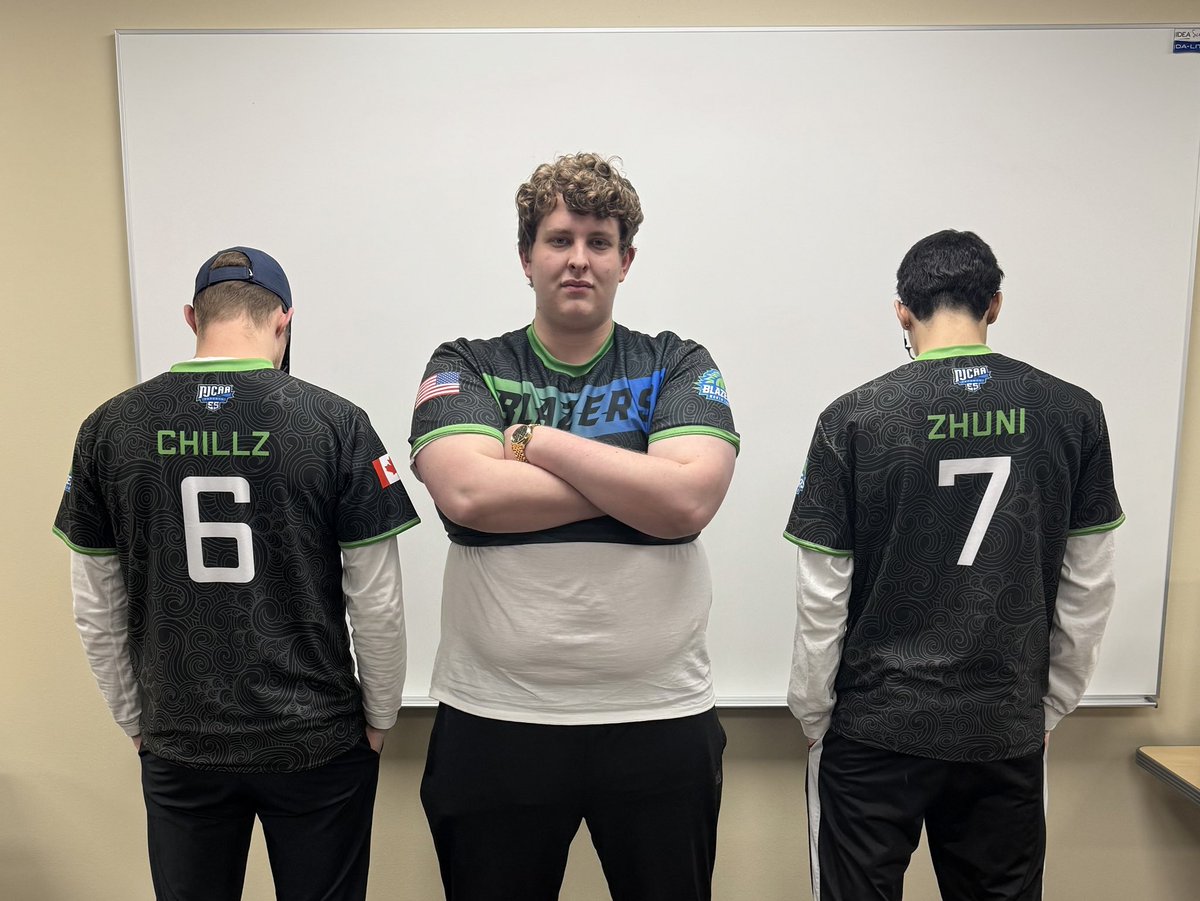 NLB_eSports's tweet photo. BACK 2 BACK 4v4 DIVISION CHAMPIONS 🏆

#BlazingATrail https://t.co/Y6hylMV8yi