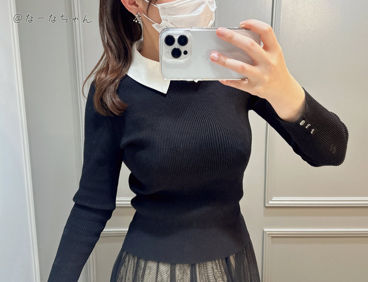 めくるとぱつぱつ…！
このブラ盛れてちゅき😚🌸

お昼ごはん食べた？
午後もふぁいとだよ〜♡ https://t.co/IszrfB3LAH