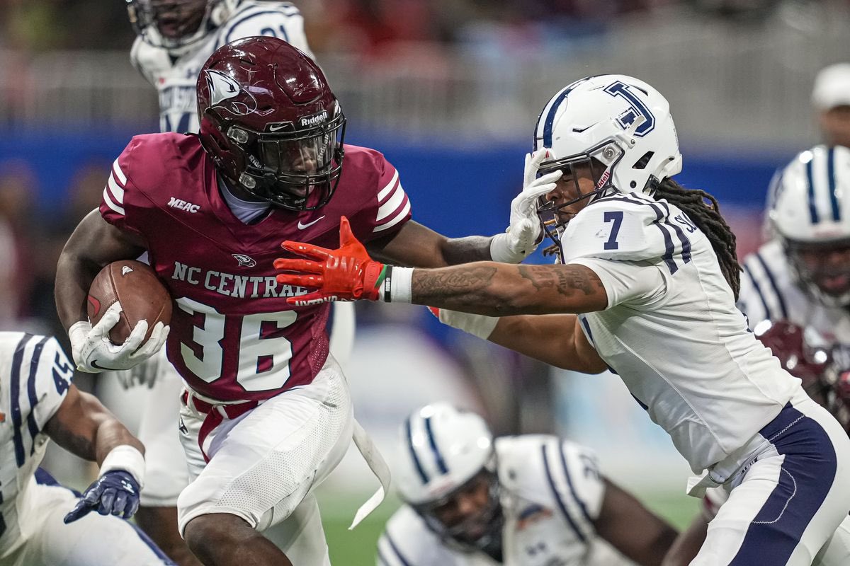 Jamari Broome (@jamari_broome) on Twitter photo I will be attending North Carolina central spring game this weekend ‼️ <a href="/RecruitSCramer/">Stuart Cramer Football Recruiting</a> <a href="/542Simmons/">Ashton Simmons</a> <a href="/pepman704/">Matt Morrow</a> I will be attending North Carolina central spring game this weekend ‼️ <a href="/RecruitSCramer/">Stuart Cramer Football Recruiting</a> <a href="/542Simmons/">Ashton Simmons</a> <a href="/pepman704/">Matt Morrow</a>