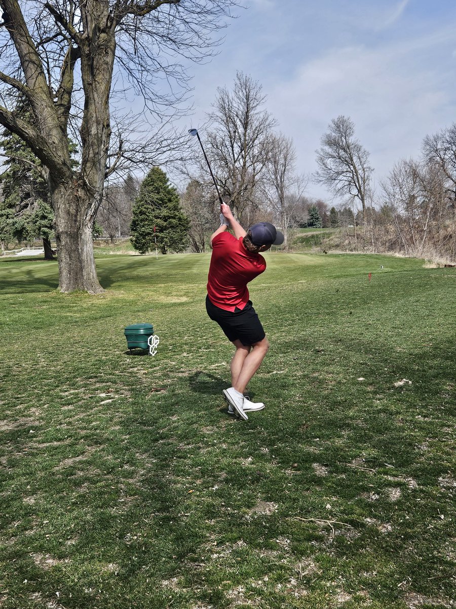 Bbowboysgolf's tweet photo. The varsity boys went to Ord to play in an 18 hole invite today. The team came away with a Championship plaque shooting a 304! Individual medalists were Bowen Ridder with 14th, Jack White with 11th, Adrian Gibbons with 5th and Austin Fox with 2nd. It was a great day! https://t.co/EMv07sPPRt