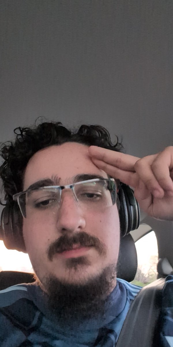 KZRaised's tweet image. Tuning into @DougPlagens @LindsayBHockey from Topeka, KS on the Florida Panthers Radio Network. #WorldFamousFormerTwitterSegment