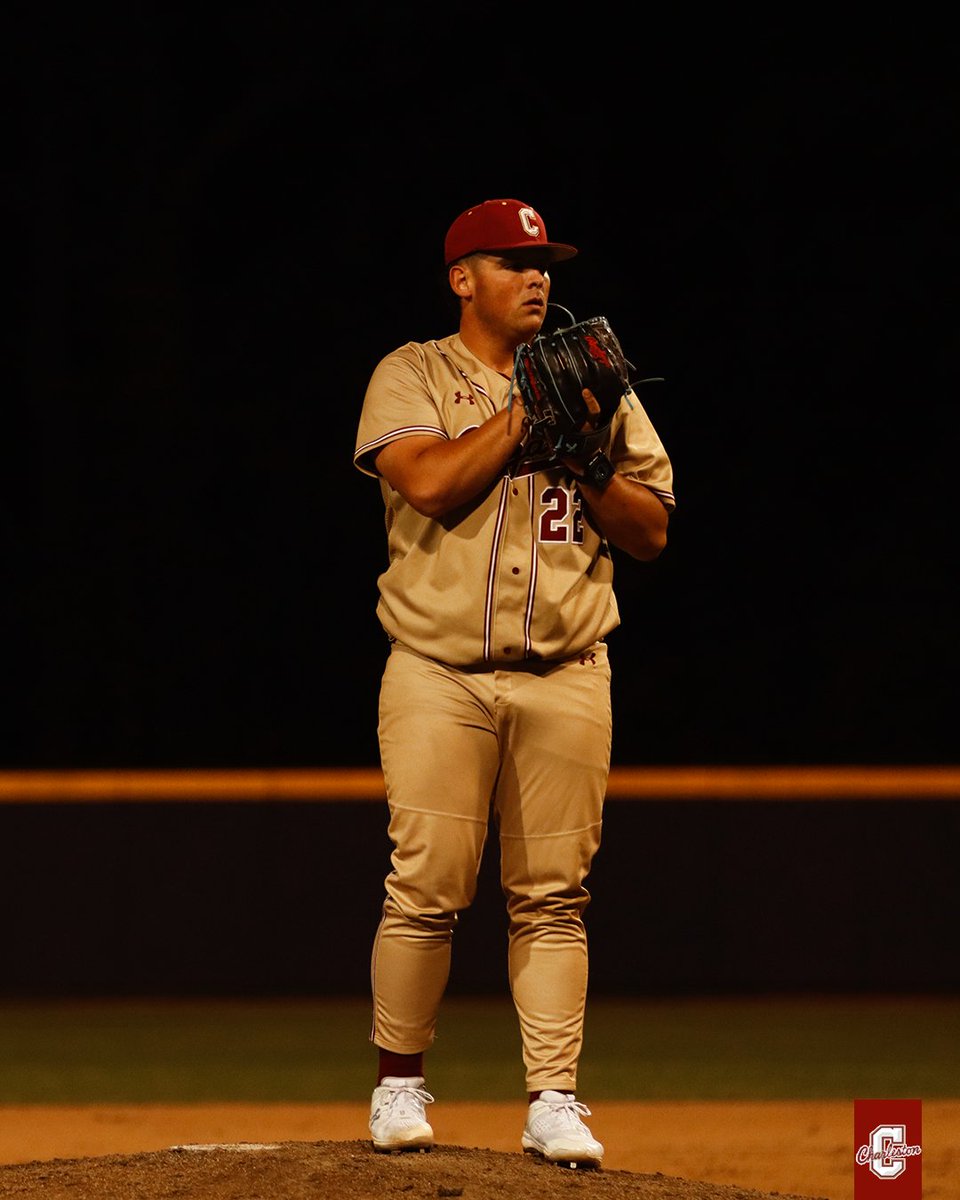 28 and 22 toss scoreless frames. 🫡

#TheCollege 🌴⚾️