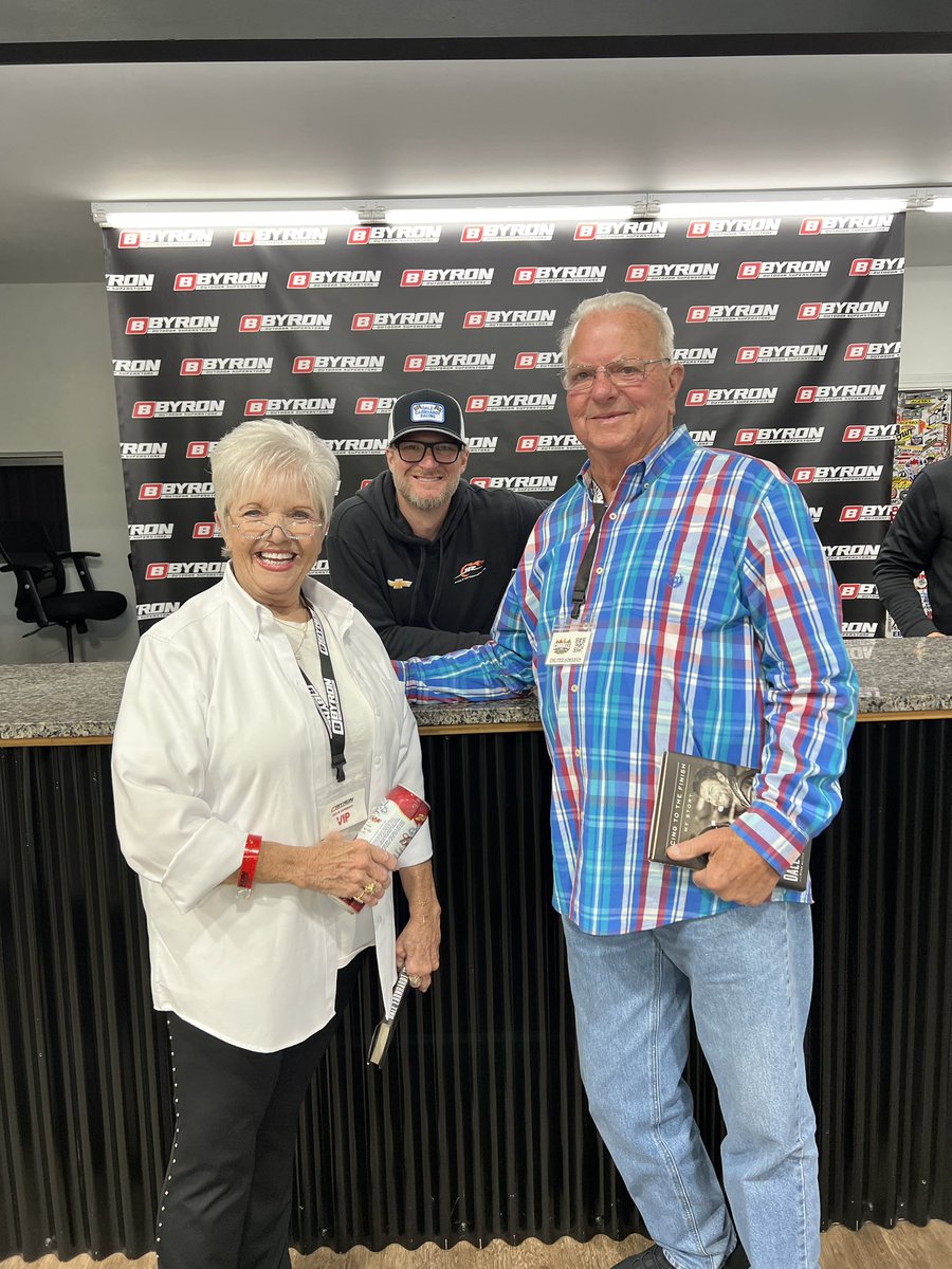 wmarkgoodman69's tweet photo. @DaleJr @zMAXFormula @CARSTour @LostSpeedways @MatthewDillner @DirtyMoMedia Thanks for coming to Byron today Dale!  My mom and dad met you and enjoyed meeting you so much. You made their days special! https://t.co/cdTMiVHujS