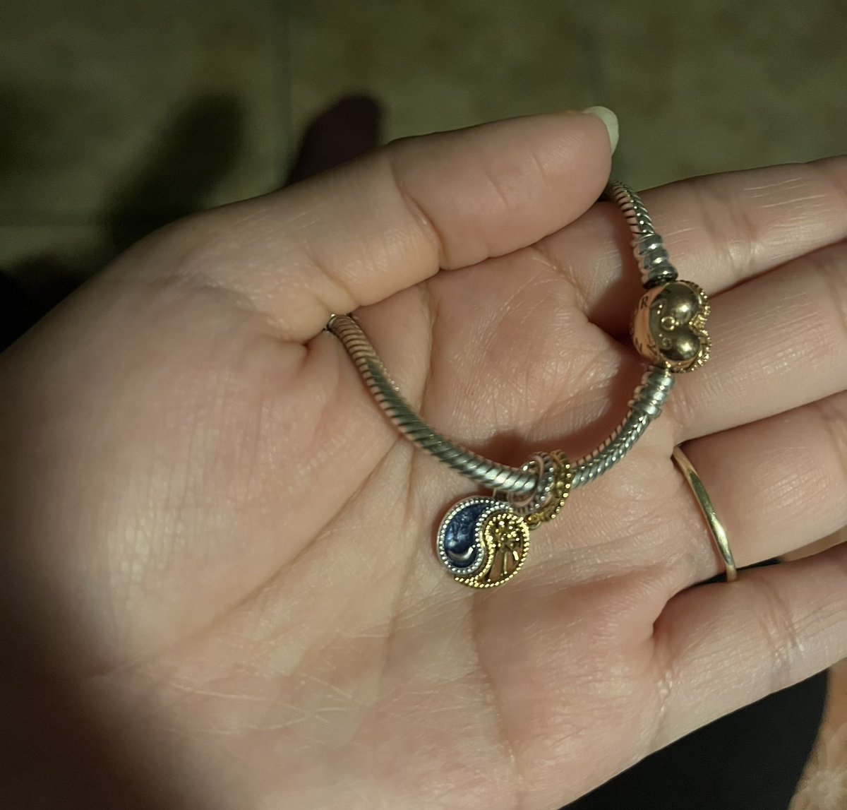 alexaxruby's tweet photo. 4 years together! I loved the yin and yang look of this sun and moon charm. As corny as it sounds he is sunshine personified and I love the moon so he thinks of me whenever he sees it now https://t.co/sLmPTAZrCt