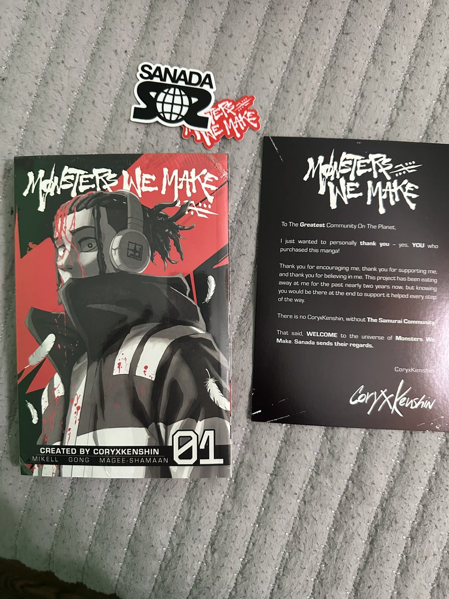 StephCatalioto's tweet photo. @CoryxKenshin just got my preorder!! I am so excited to start reading it! #samuraiforever https://t.co/DFkvZvAC6t
