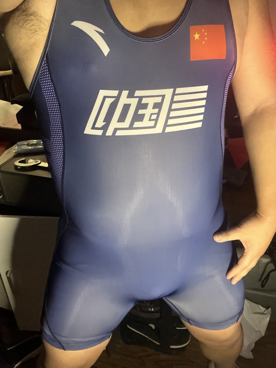 lansher2's tweet photo. 摔跤 https://t.co/AB98l7Aafk