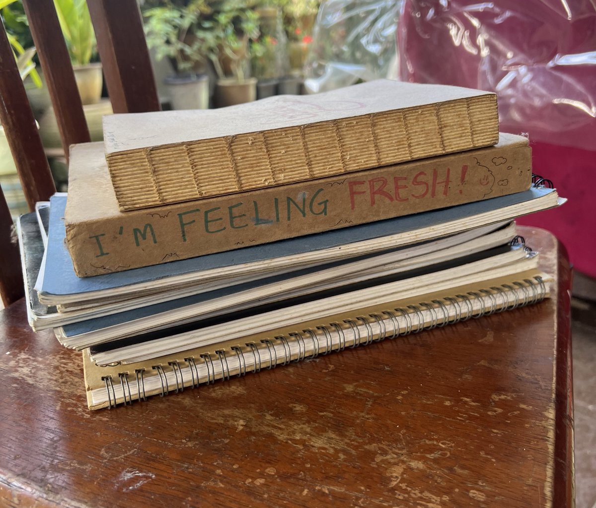 golzybladedee's tweet photo. There's 11 sketchbooks I've gathered so far that contains Gztale sketches, the rest either lost in the basement or lost media already π
it's time to take photos (and vid)
#gztale https://t.co/gtEqP4igXW