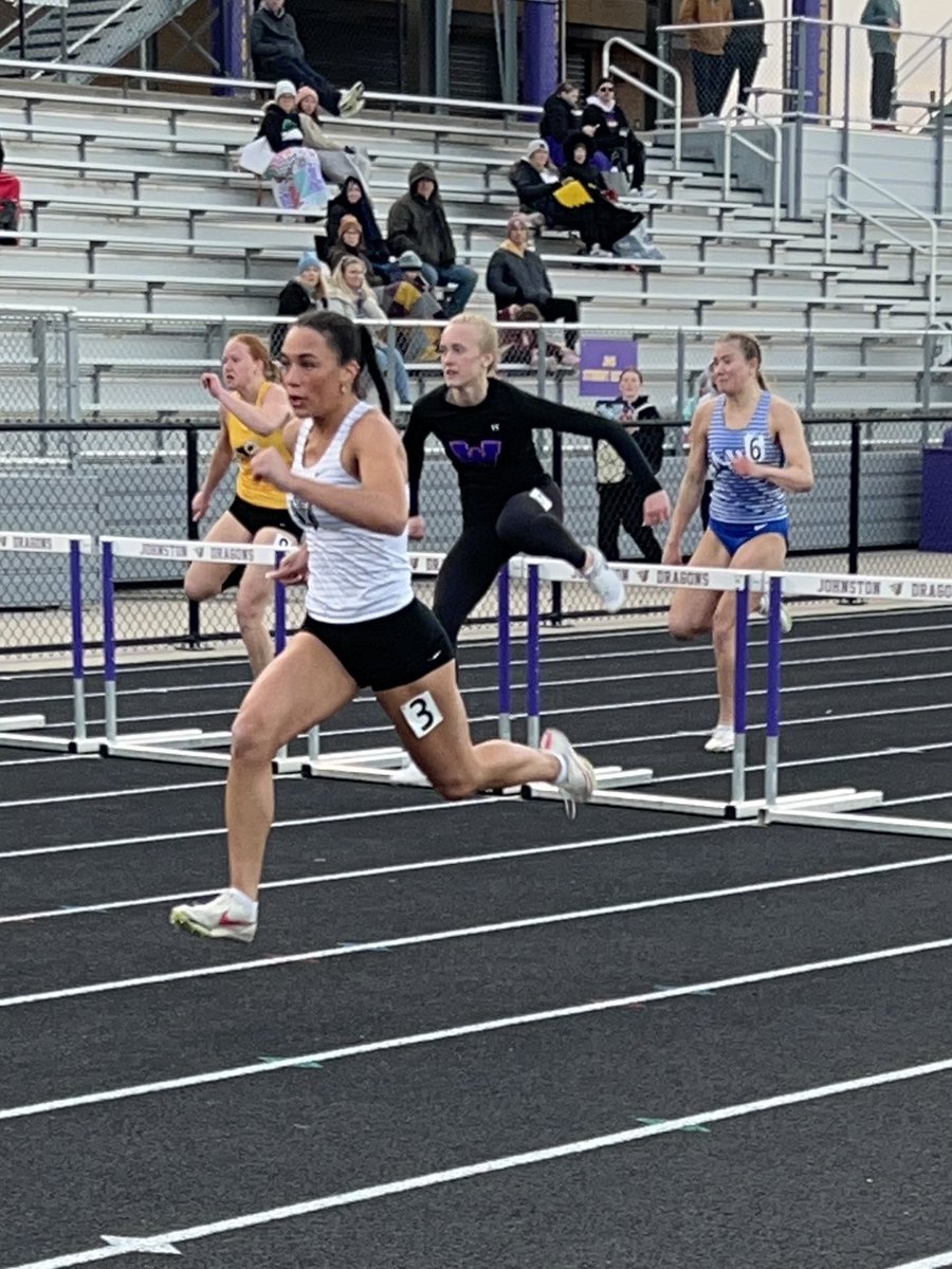 WHS_Girls_TF's tweet photo. Craig Oldham Invitational (Johnston)

100 Meter Hurdles

Sophia Taylor finishes in 2nd place with a time of 15.95

Payton Lundgren finishes in 6th place with a time of 17.63 https://t.co/mz6j2vVKD0