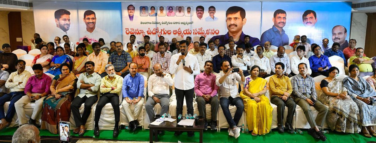 SPOUSE_FORUM's tweet photo. ఉమ్మడి రంగారెడ్డి మరియు హైదరాబాద్ జిల్లాలో ఈరోజు జరిగిన రెవెన్యూ ఉద్యోగుల ఆత్మీయ సమ్మేళనంలో..!!

TGEJAC చైర్మన్  వి.లచ్చిరెడ్డి గారు https://t.co/xfS76x1wAi