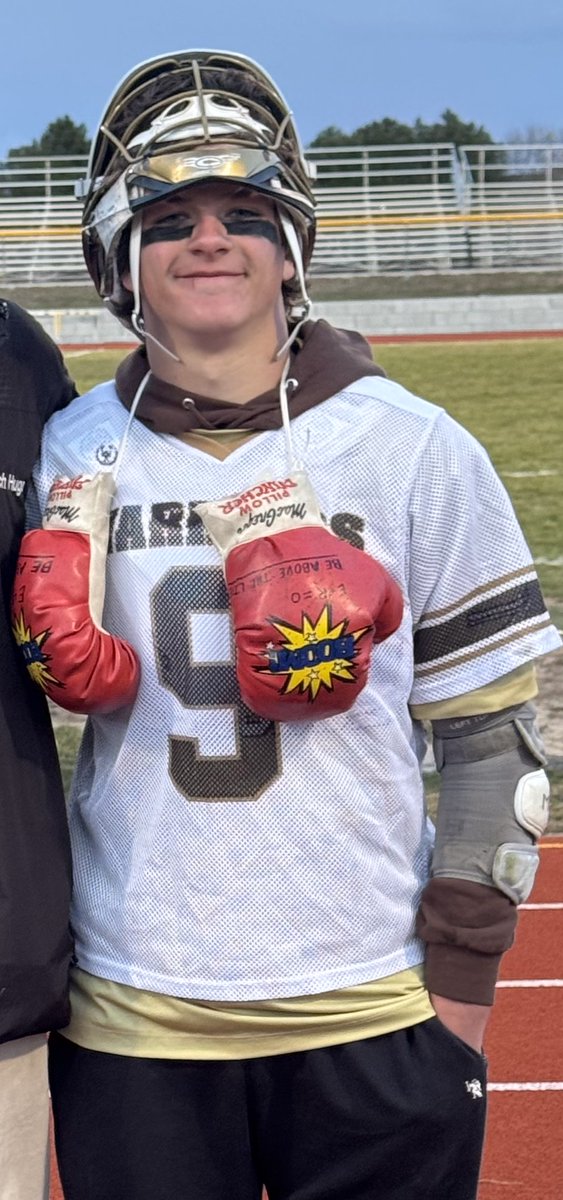 bcwlacrosse's tweet photo. The boys handled business tonight fueled by good decision making and took down Lapeer 11-4. Improves our overall record to 3-0 and 2-0 in the #SVL. The #BeAboveTheLine Gloves go to Sophomore captain Joey McFarland. Up next is Grand Blanc at BCW on Thursday. #GoWarriors https://t.co/bDiF1WCkUh