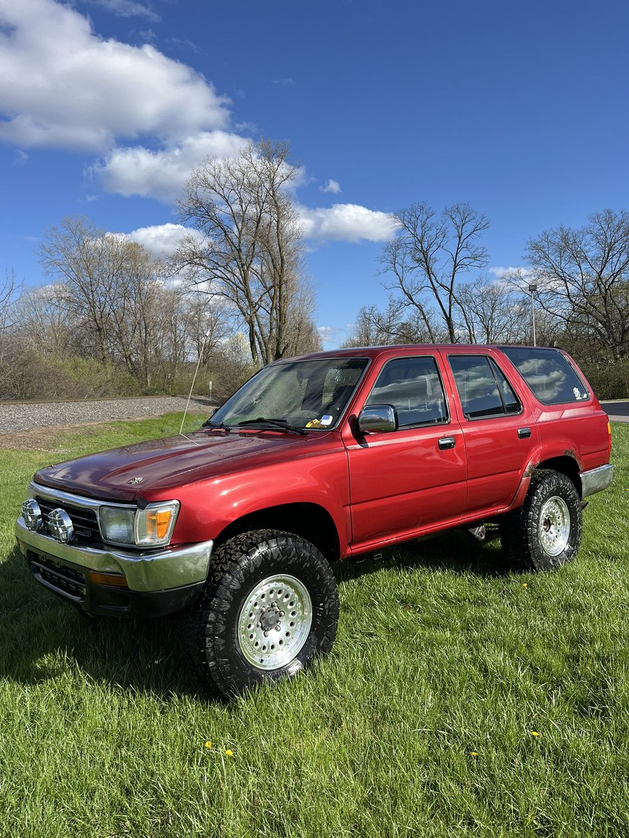 HonestSpeedShop's tweet image. Up for sale is my beloved 1993 1JZ swapped 4Runner. Super fun and quick running and driving project.  Accepting offers before it goes on eBay.  #1jzswap #jdm #4runner #boosted #1jz