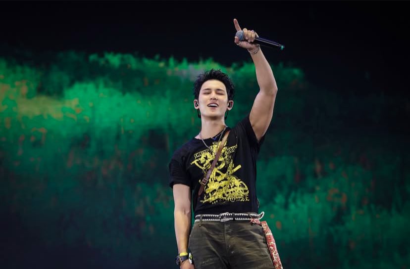 Ares, rest (@min9yukx) on Twitter photo 